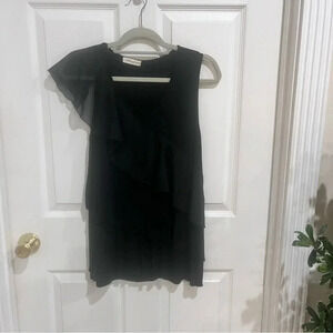 Pebble and stone elegant top